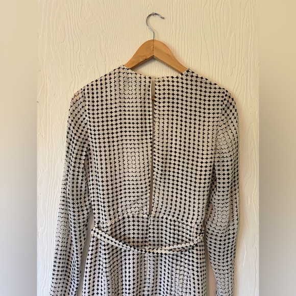 REISS Elissa White Black Spot Monochrome Long Sleeve Mini Fit Flare Tie Dress - Picture 10 of 17